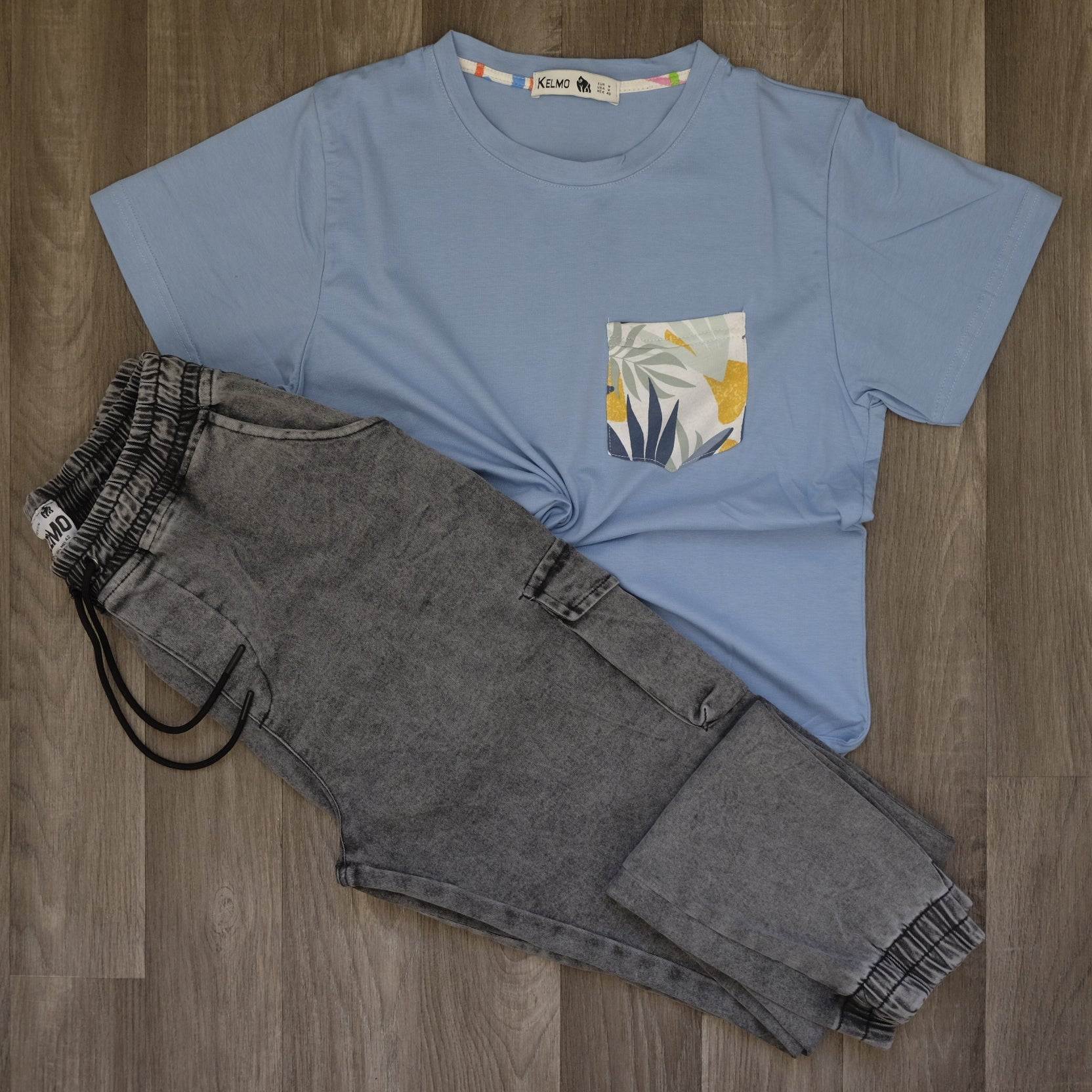 Ensemble T-shirt Bleu Ciel Hawaï et Jean Gris Délavé