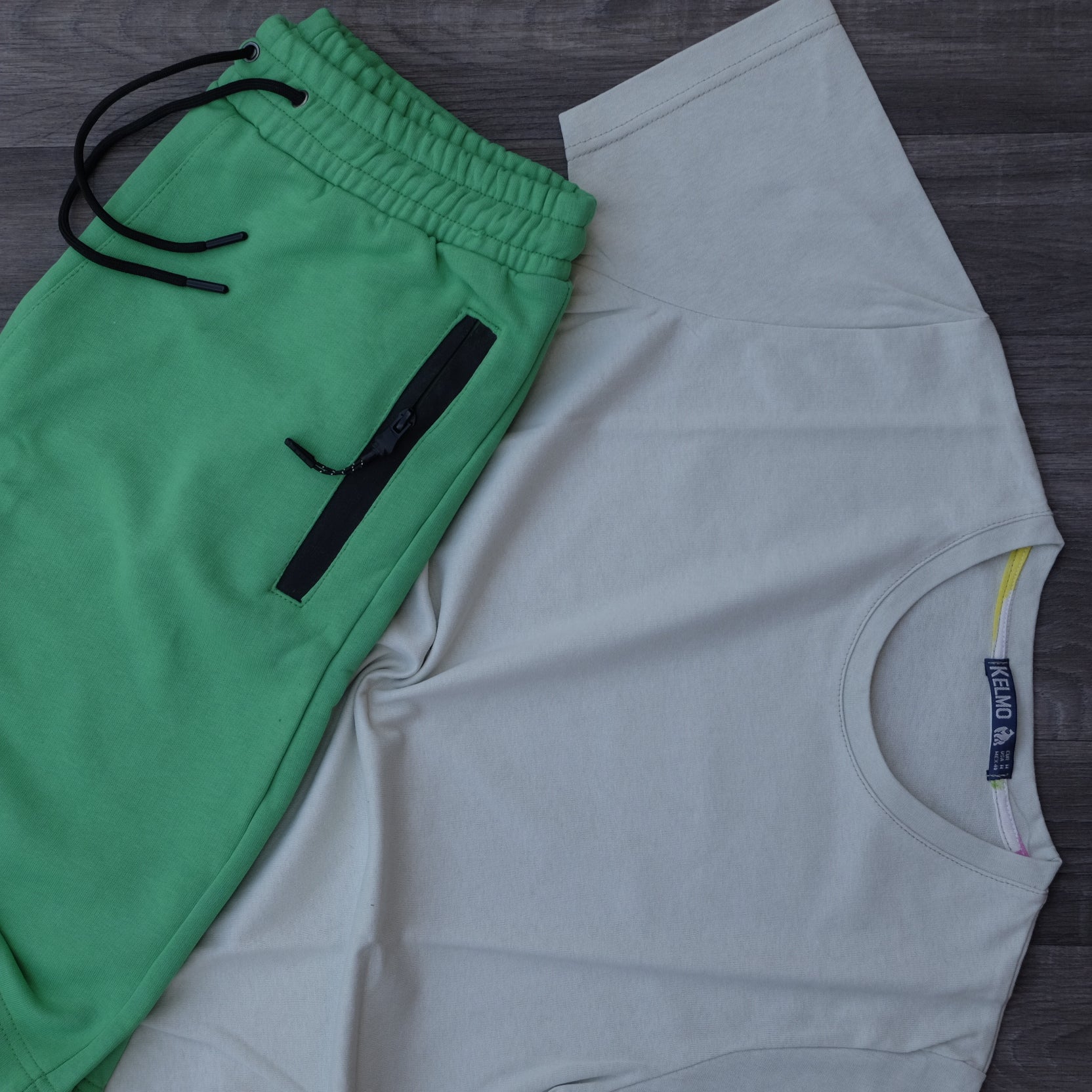 Ensemble T-Shirt Bleu Ciel et Short Vert