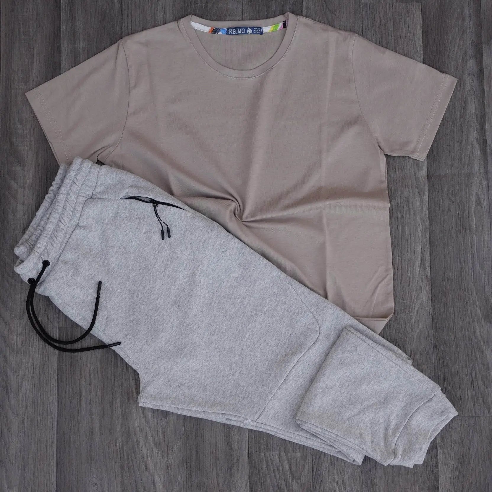 Ensemble T-shirt Taupe et Jogging Gris Chiné