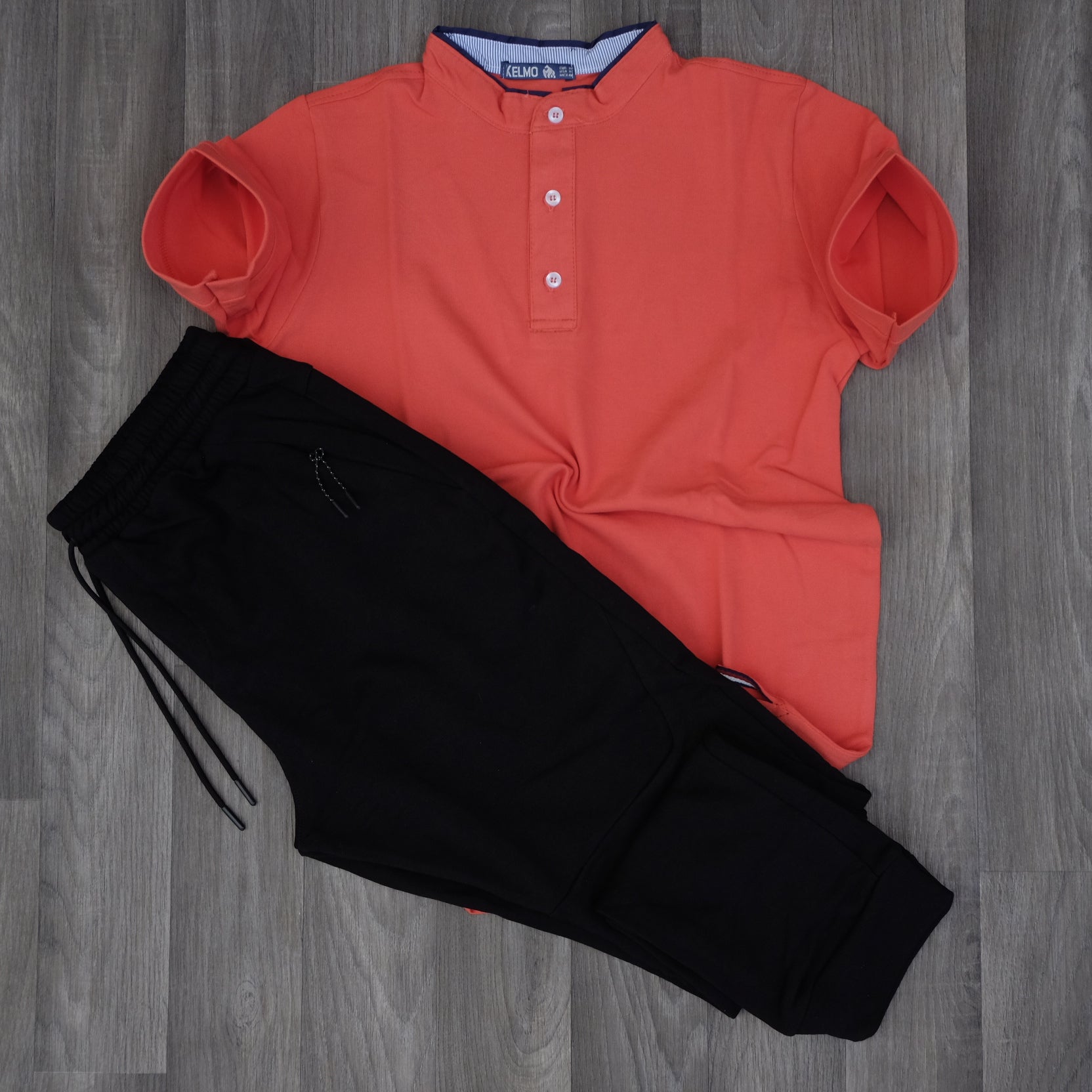 Ensemble Polo Orange et Jogging Noir