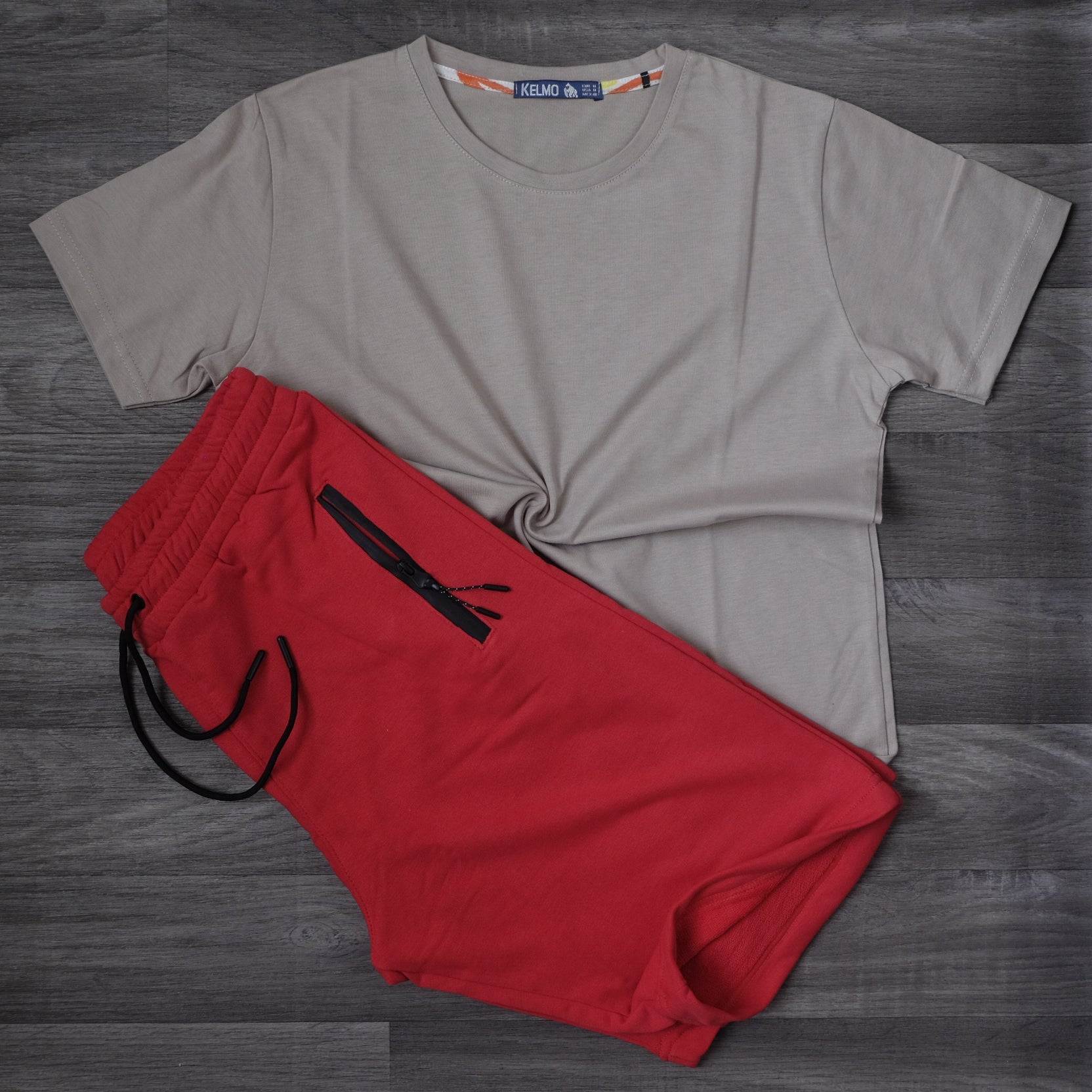 Ensemble T-shirt Gris Clair et Short Rouge