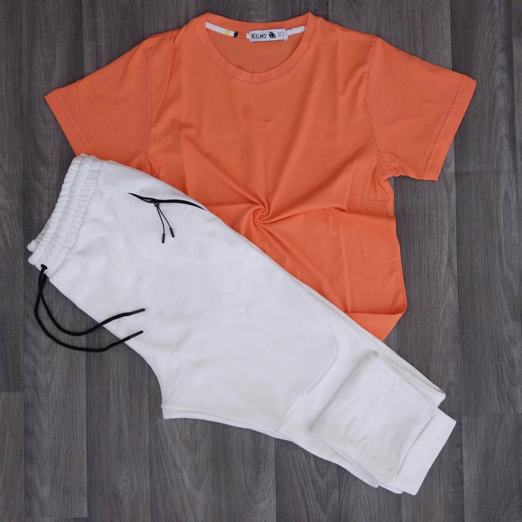 Ensemble T-shirt Orange Vif et Jogging Blanc