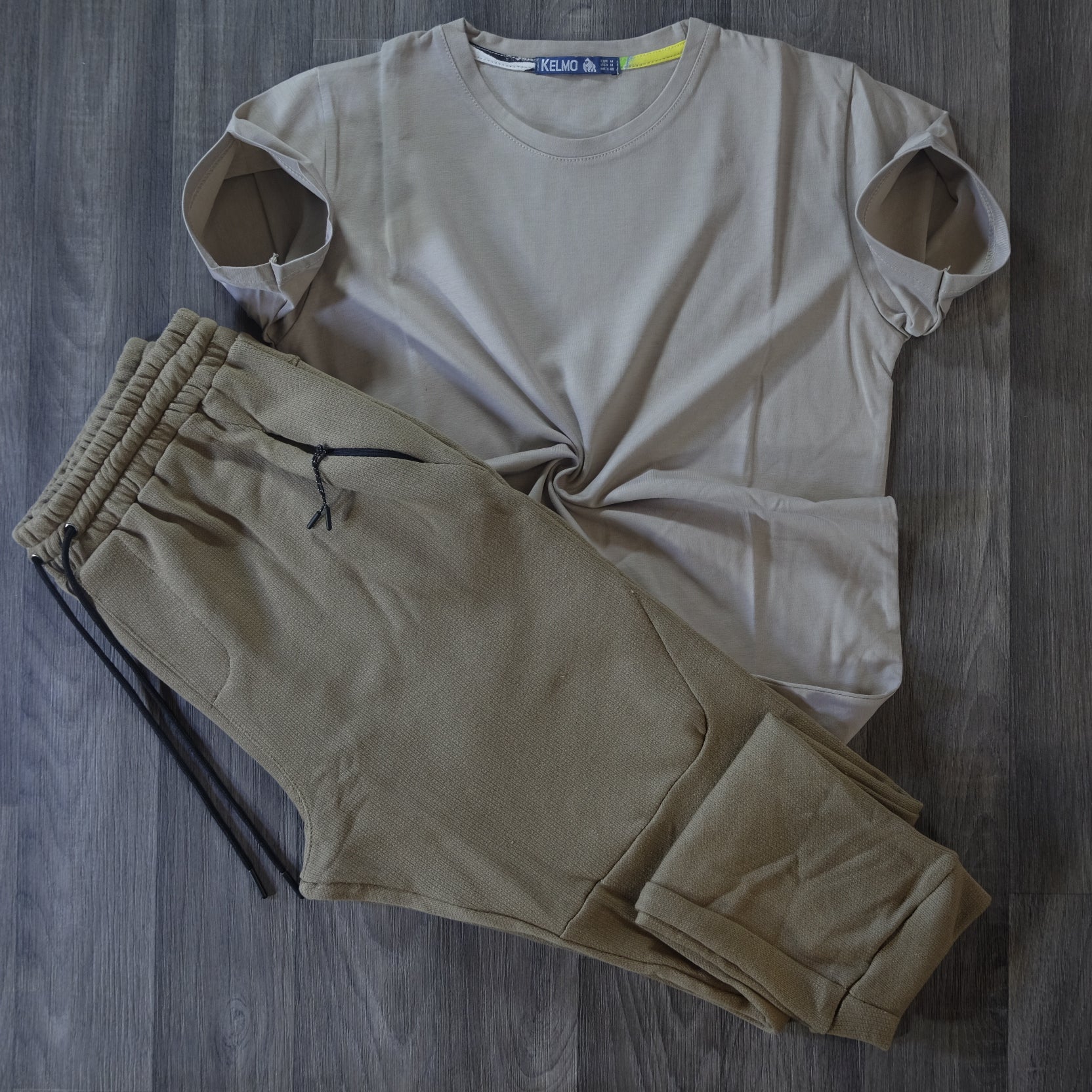 Ensemble T-shirt Beige et Jogging Beige Clair