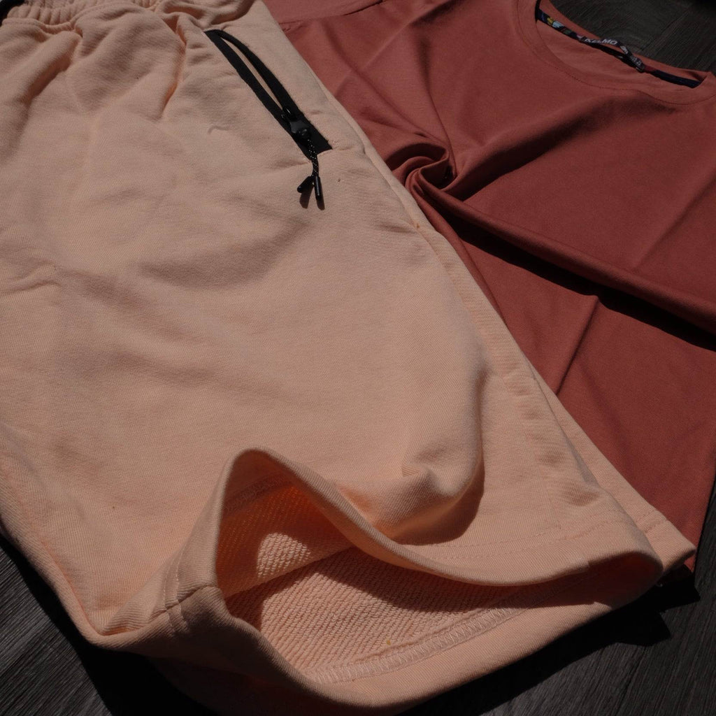 Ensemble T-Shirt Orange Froncé et Short Rose Foncé