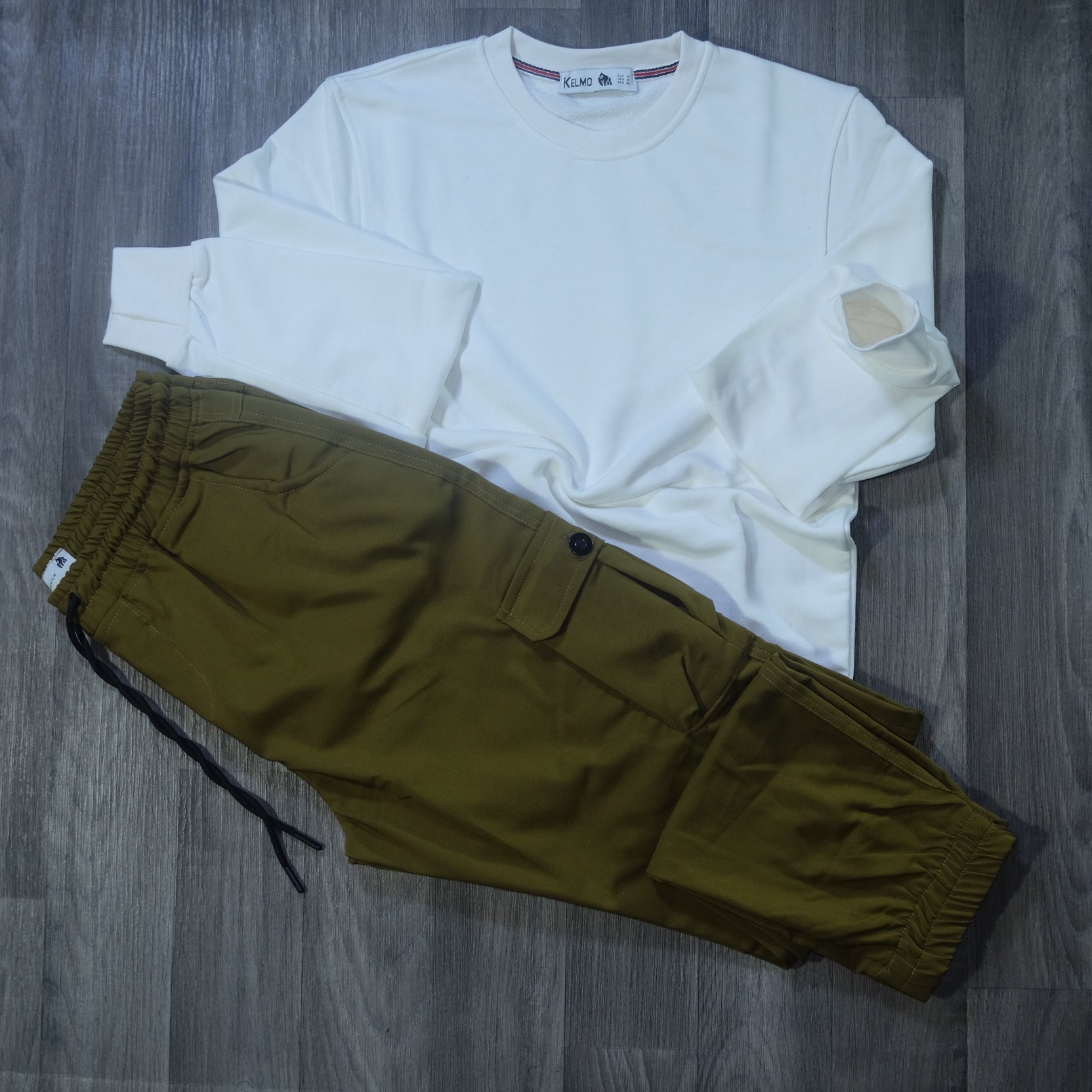 Ensemble Cargo Para Sable et Sweat Blanc