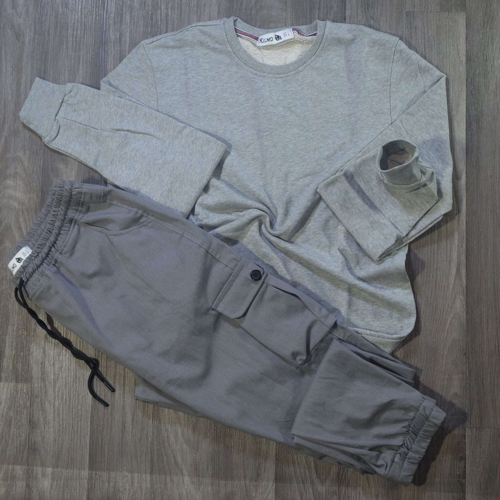 Ensemble Cargo Para Gris et Sweat Gris