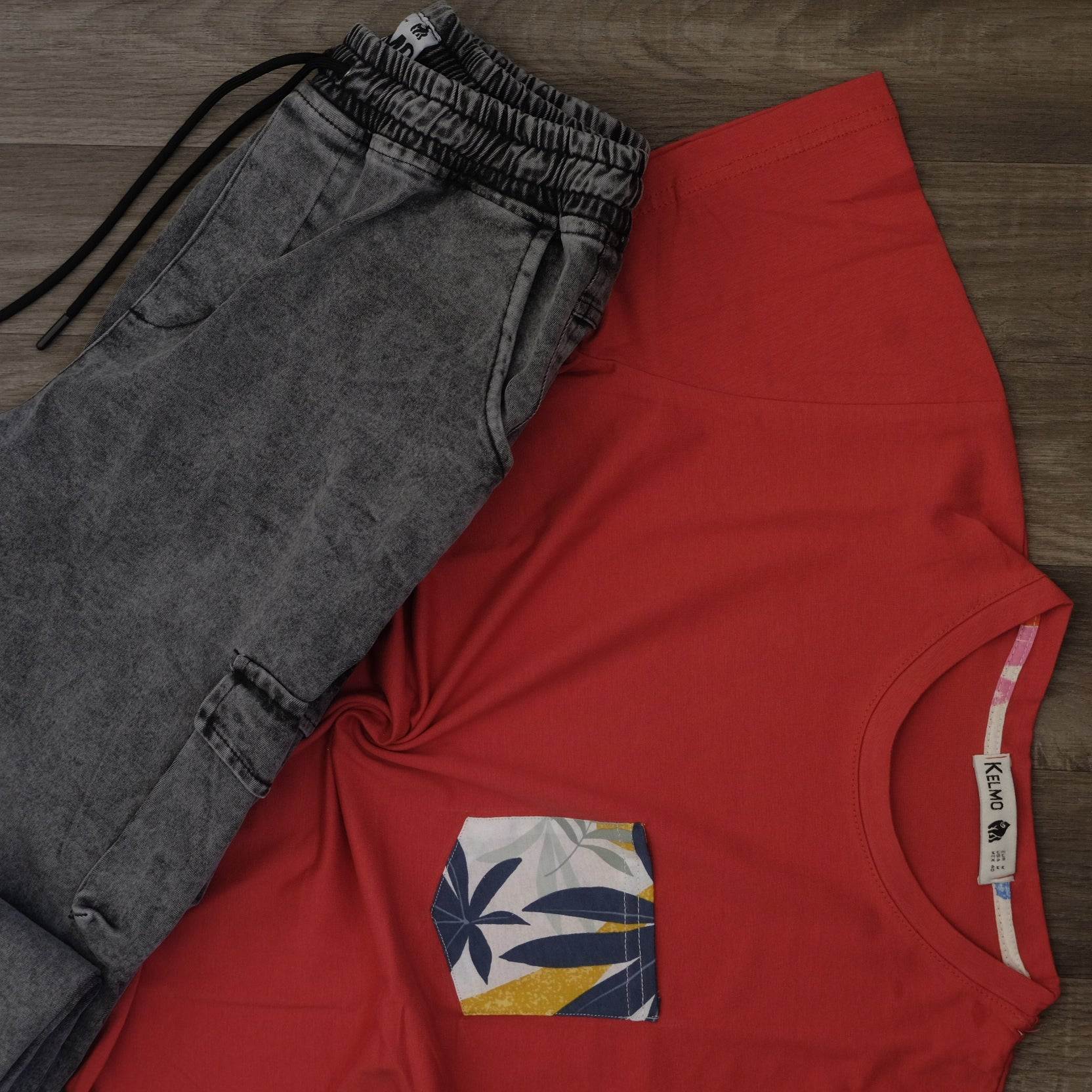 Ensemble T-shirt Rouge Hawaï et Jean Gris Délavé