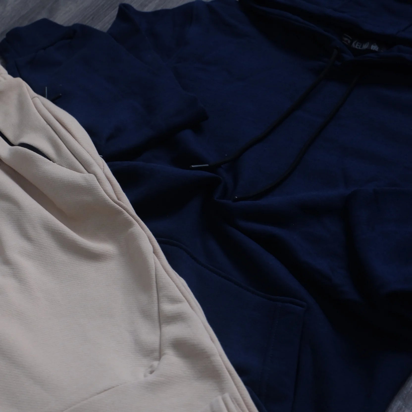Ensemble Jogging Beige et Capuche Cotton Bleu Marine